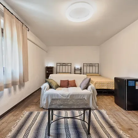 Country 200mq * Vanzo